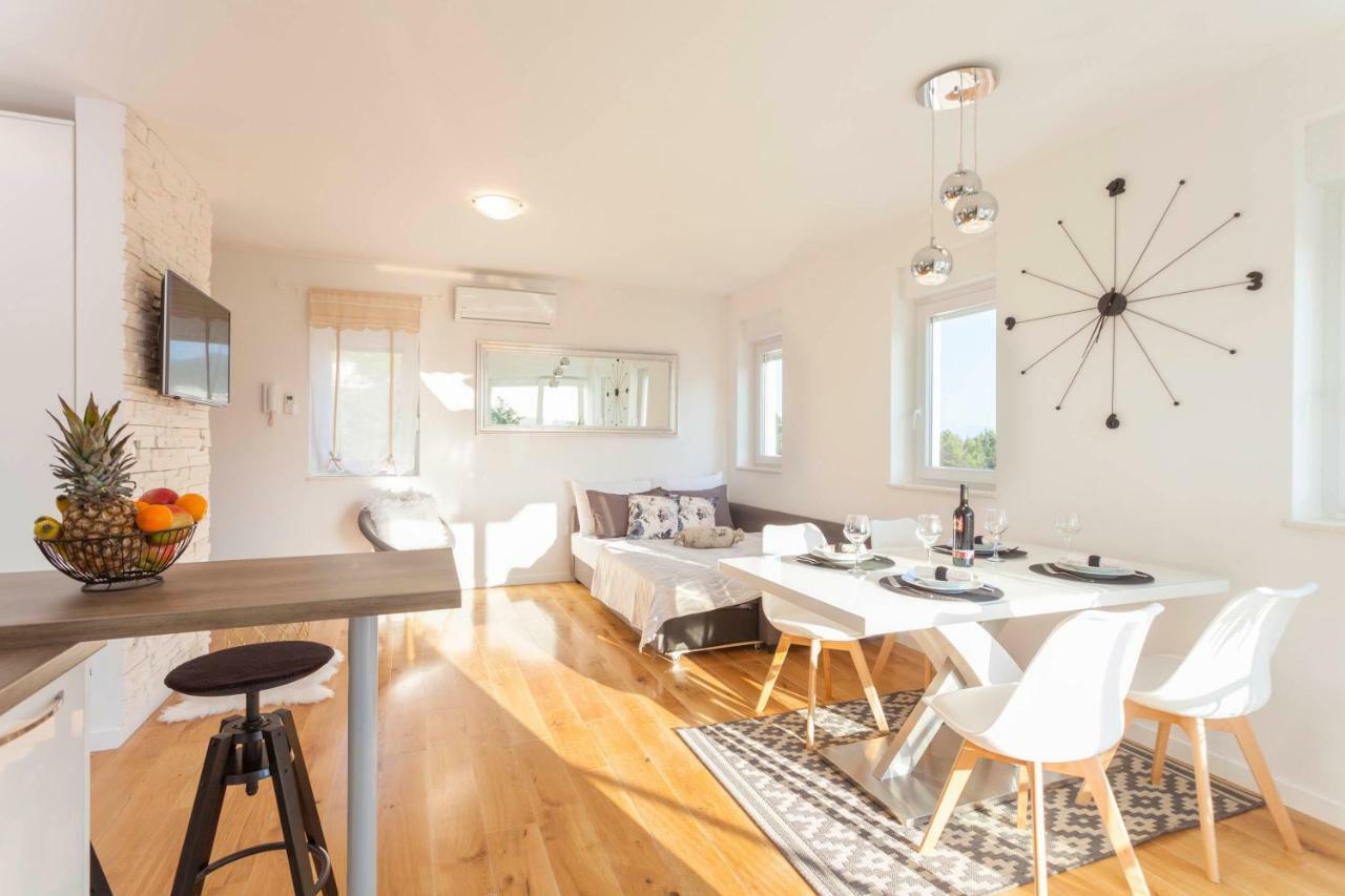 Apartment Frane Макарска Екстериор снимка