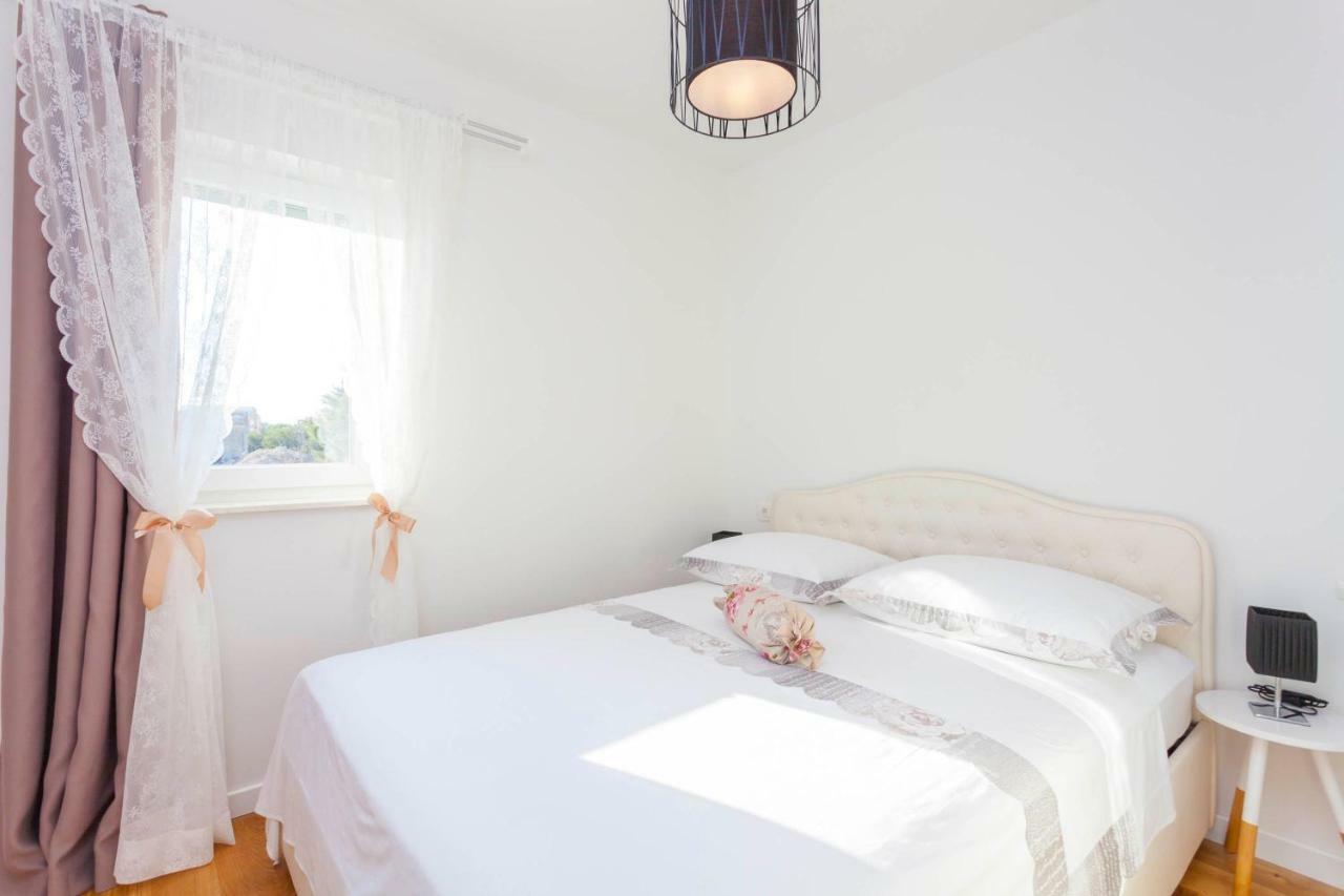 Apartment Frane Макарска Екстериор снимка